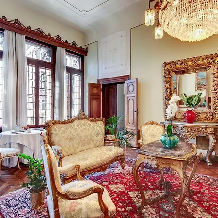Apartamento Palazzo Pisani Venecia